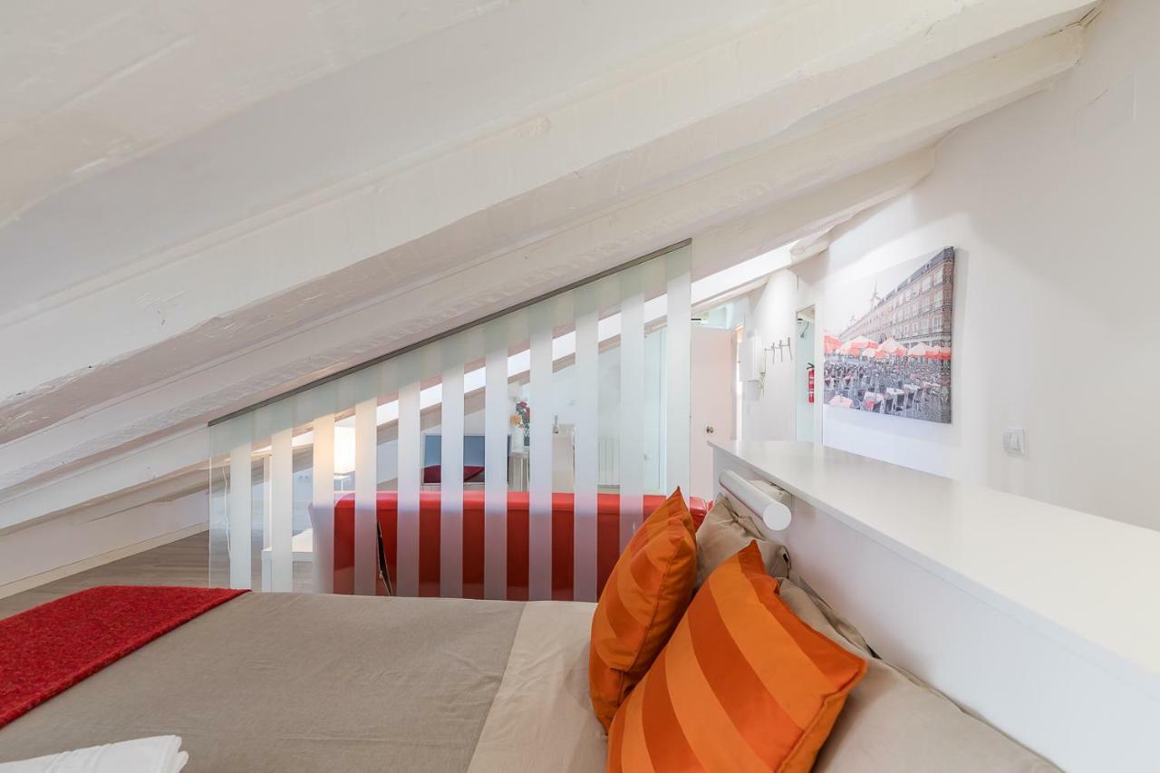 Apartamento Atico En Puerta Del Sol Madrid Exterior photo